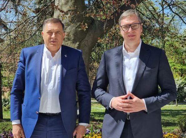 Skandalozno: Dodik će se s Vučićem “dogovoriti” o učešću BiH na samitu u Tirani