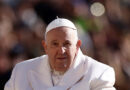 Papa Franjo uputio poruku solidarnosti s muslimanima uoči ramazana